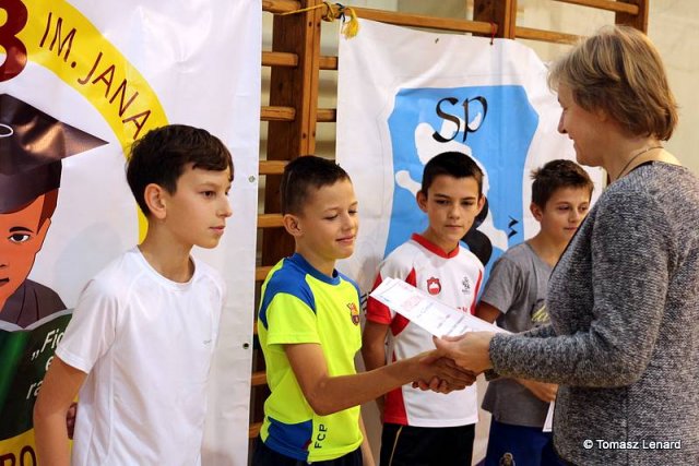 2014-12-18-120732-canon eos 700d